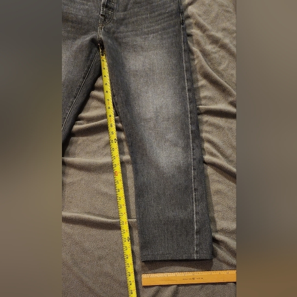 Imogene + Willie Willie Jeans - Picture 6 of 11